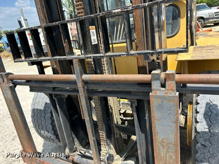 image for item DR4701 Eagle Picher R80  forklift