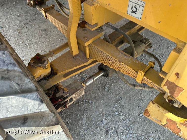 image for item DR4701 Eagle Picher R80  forklift