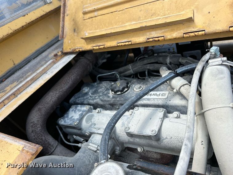 image for item DR4701 Eagle Picher R80  forklift