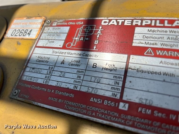 image for item DR4702 Caterpillar T120C  forklift