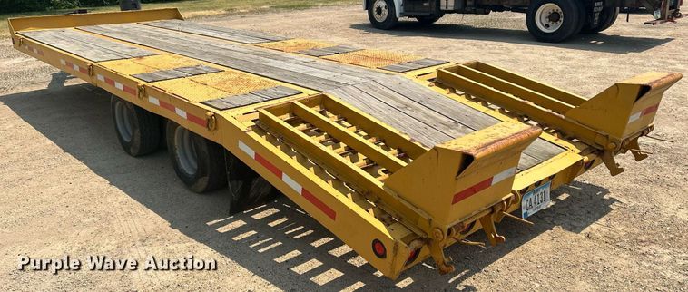 image for item DR4712 1992 Interstate 19X8TA  equipment trailer
