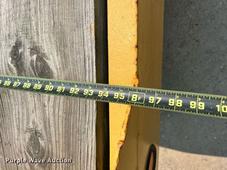 image for item DR4712 1992 Interstate 19X8TA  equipment trailer