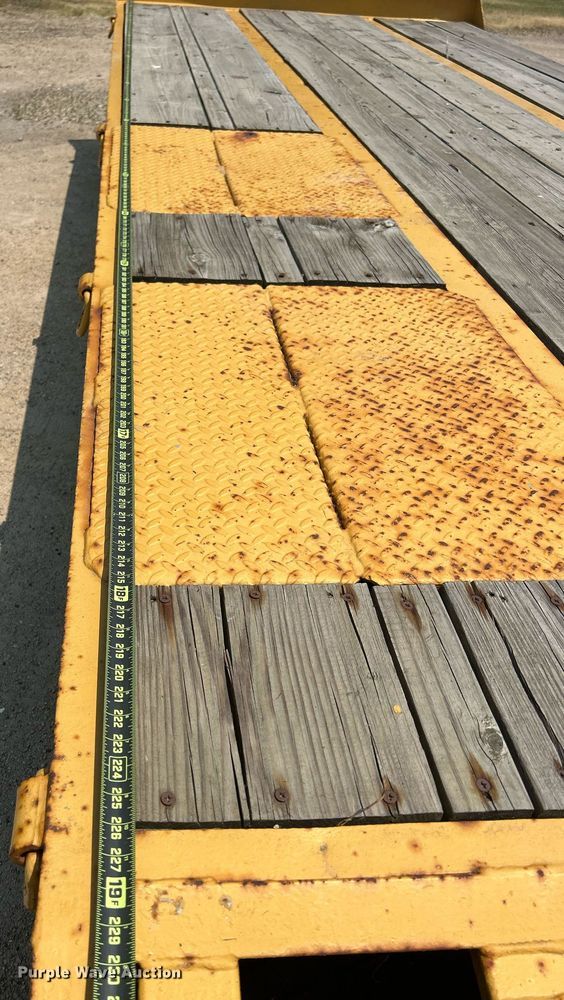 image for item DR4712 1992 Interstate 19X8TA  equipment trailer