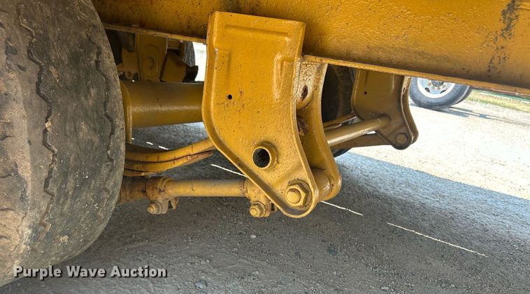 image for item DR4712 1992 Interstate 19X8TA  equipment trailer