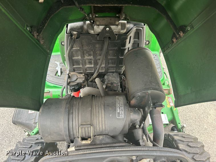 image for item DR4723 2012 John Deere 3520  MFWD tractor