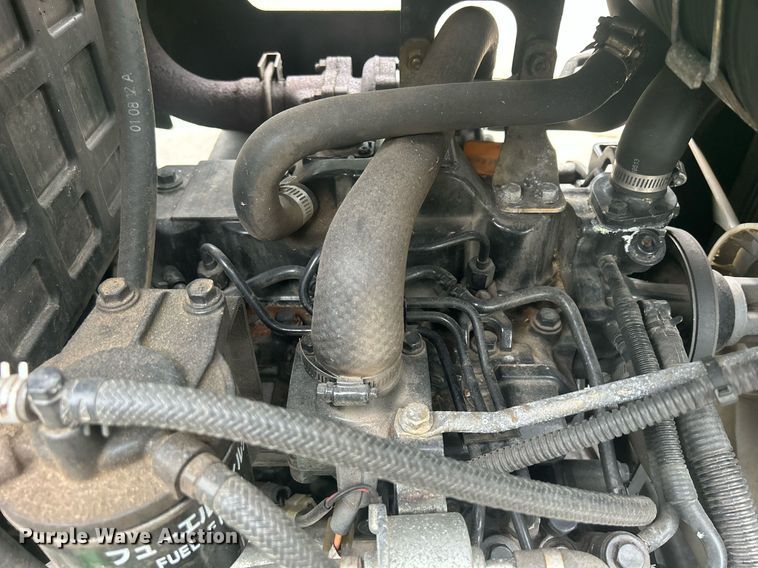 image for item DR4723 2012 John Deere 3520  MFWD tractor