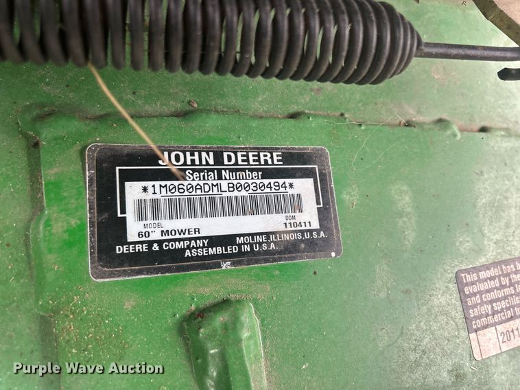 image for item DR4723 2012 John Deere 3520  MFWD tractor