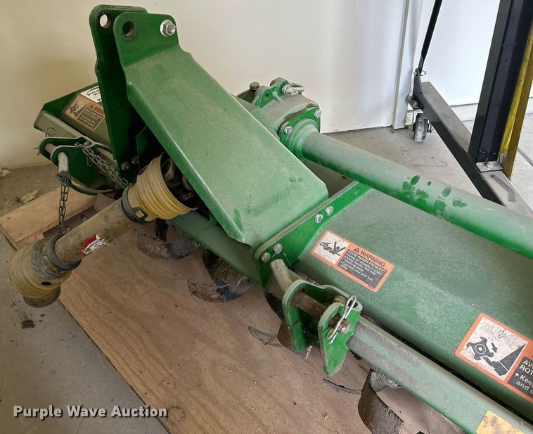 image for item DR4724 John Deere 655  tiller