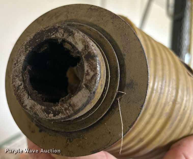 image for item DR4724 John Deere 655  tiller