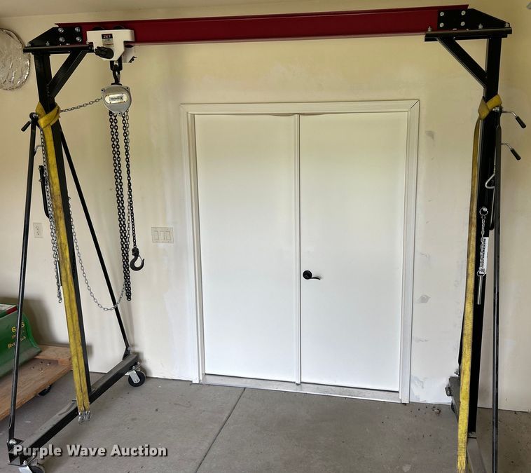image for item DR4725 A-frame hoist