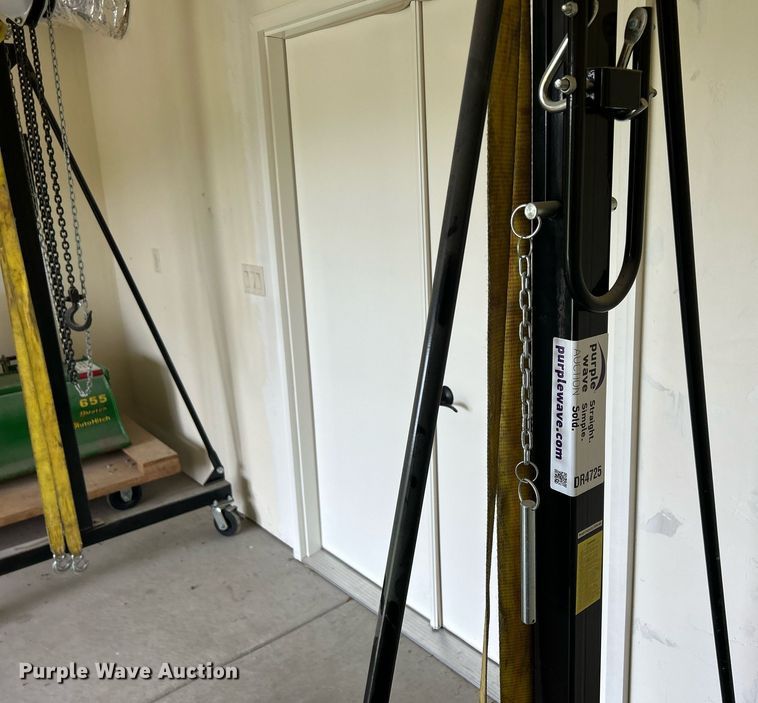 image for item DR4725 A-frame hoist
