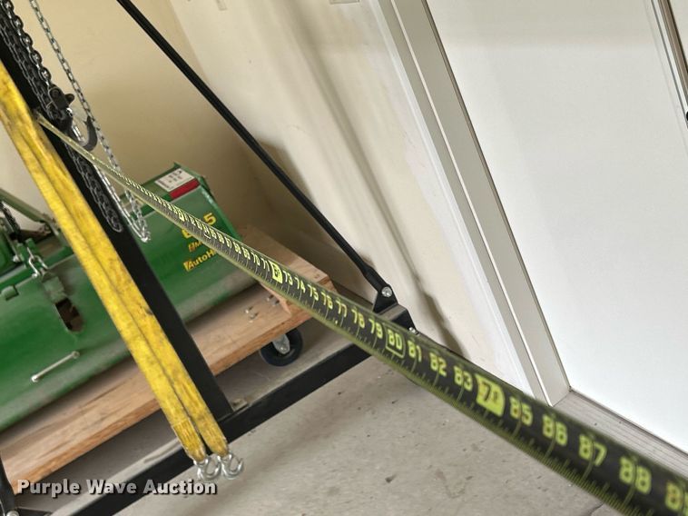 image for item DR4725 A-frame hoist