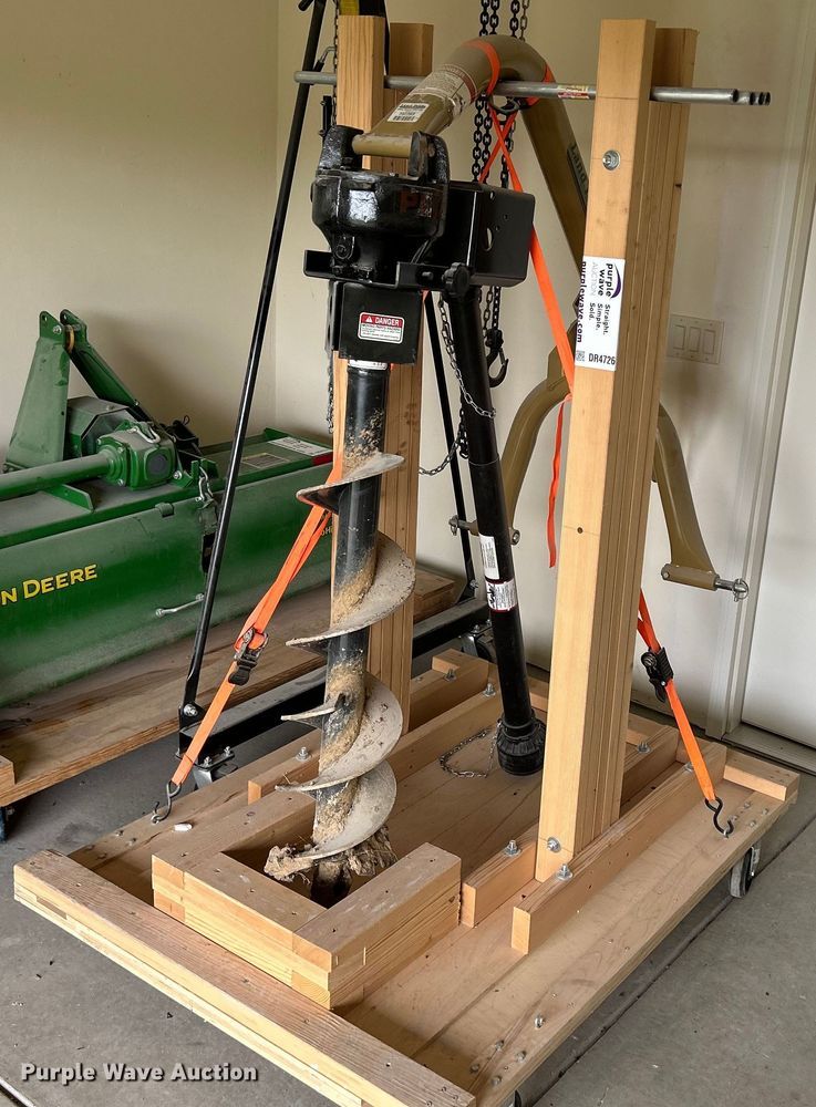 image for item DR4726 Land Pride PD25  post hole auger