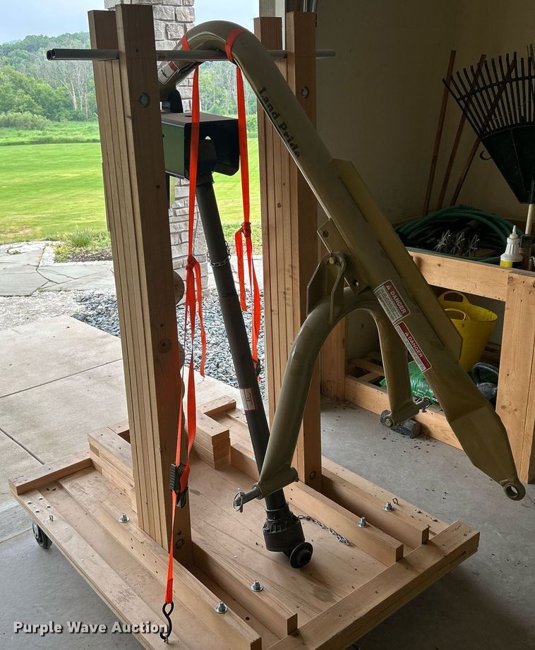 image for item DR4726 Land Pride PD25  post hole auger