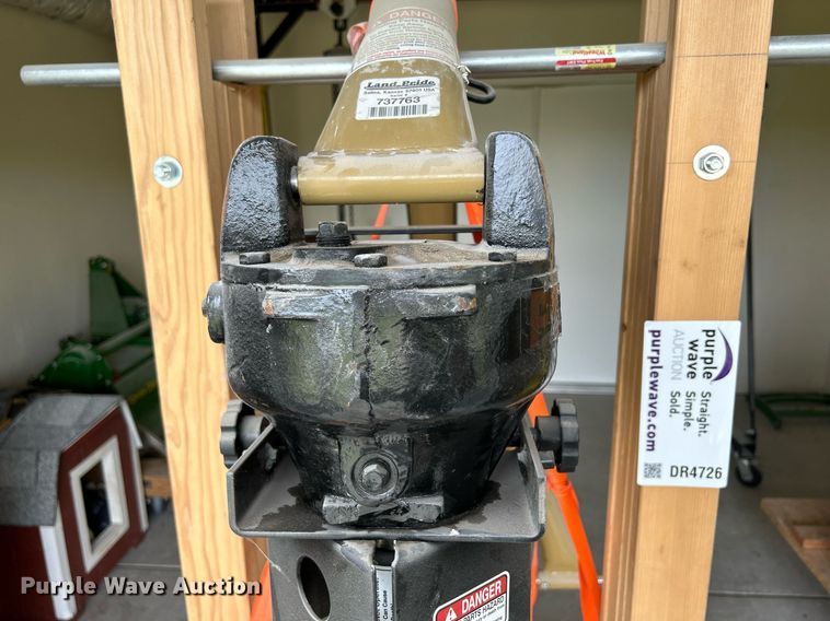 image for item DR4726 Land Pride PD25  post hole auger