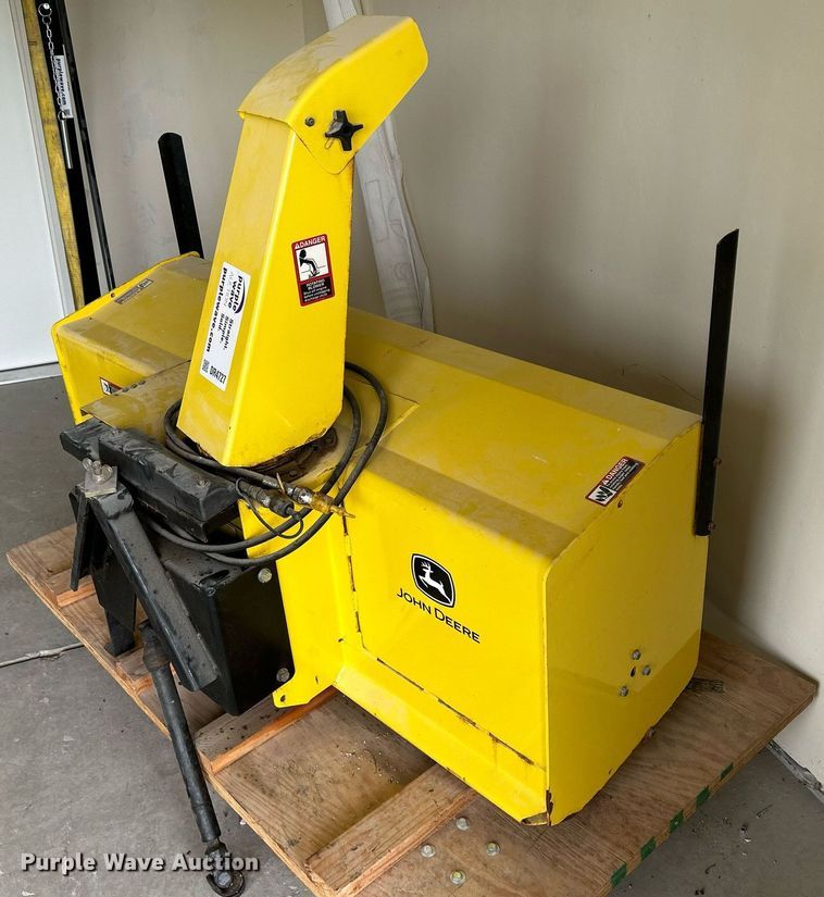 image for item DR4727 John Deere 59  snow blower