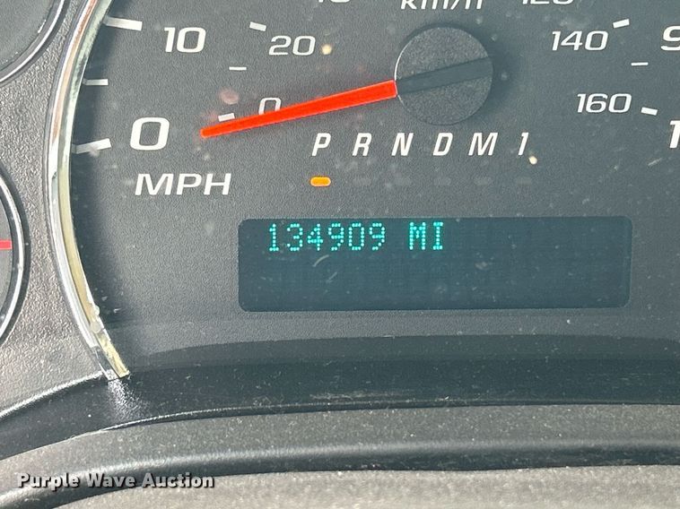 image for item DR4732 2015 GMC Savana G2500  van