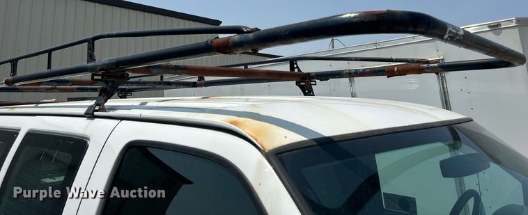 image for item DR4732 2015 GMC Savana G2500  van