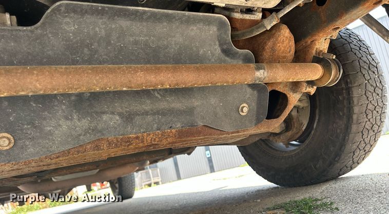 image for item DR4733 2017 Chevrolet Express 2500  van