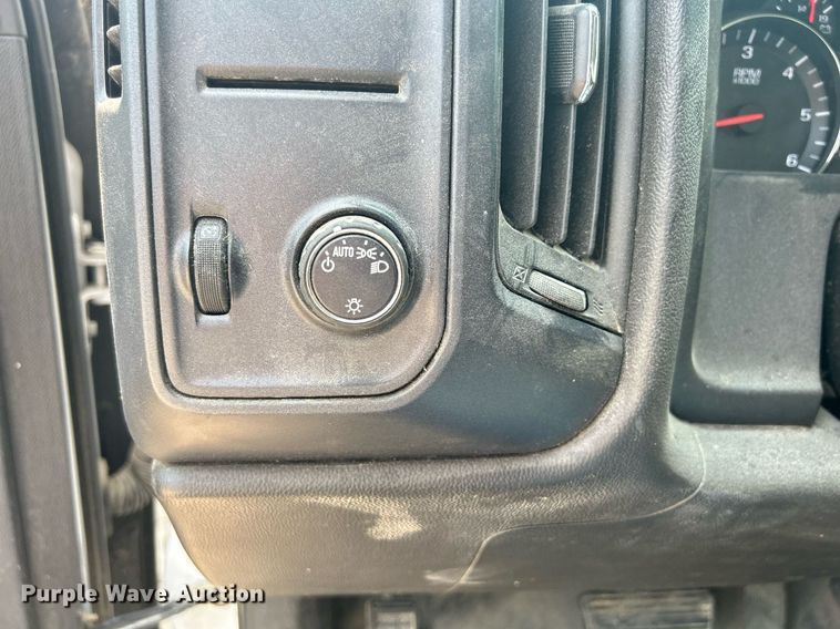 image for item DR4734 2015 GMC Sierra 1500  pickup truck