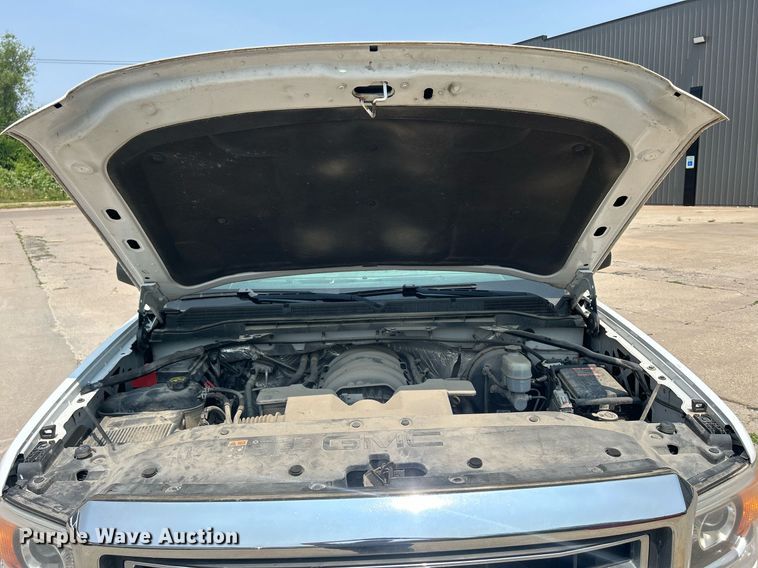 image for item DR4734 2015 GMC Sierra 1500  pickup truck