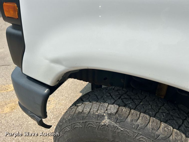 image for item DR4735 2014 Ford E350 Super Duty  van