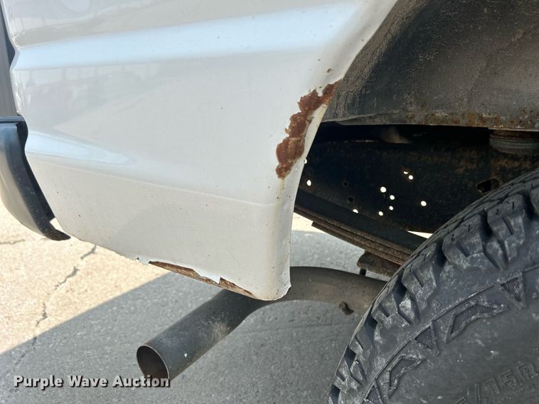 image for item DR4735 2014 Ford E350 Super Duty  van