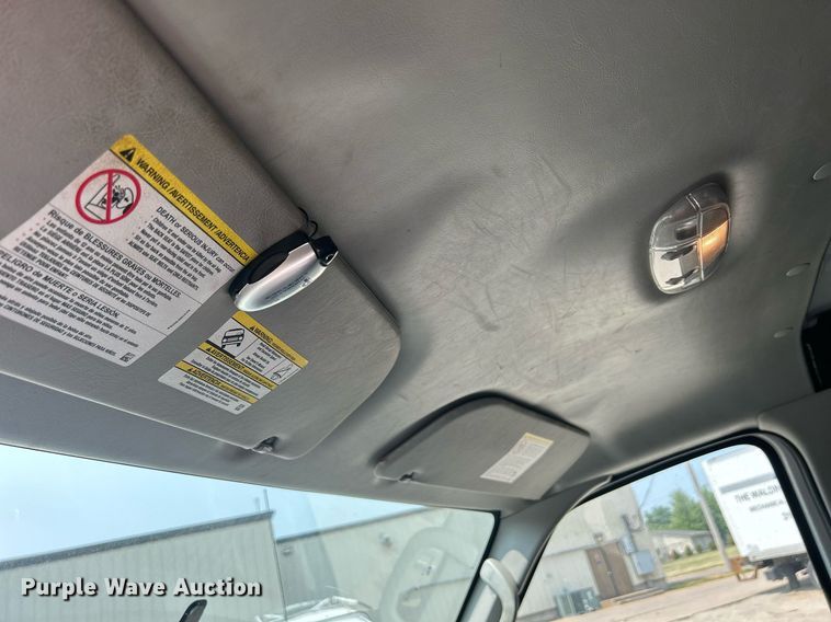 image for item DR4735 2014 Ford E350 Super Duty  van