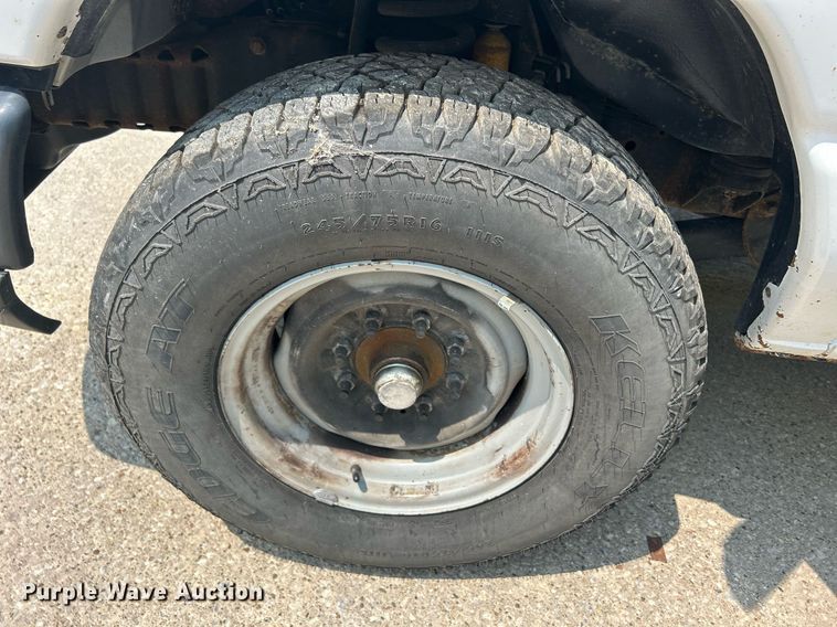 image for item DR4735 2014 Ford E350 Super Duty  van