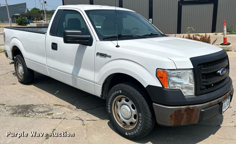 image for item DR4736 2014 Ford F150 XL  pickup truck