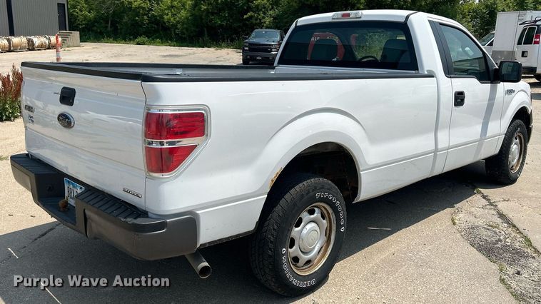 image for item DR4736 2014 Ford F150 XL  pickup truck