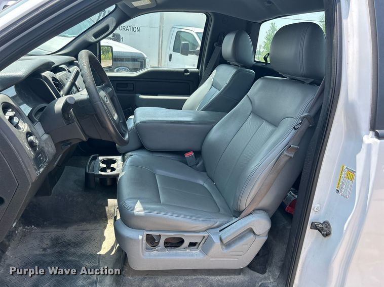 image for item DR4736 2014 Ford F150 XL  pickup truck