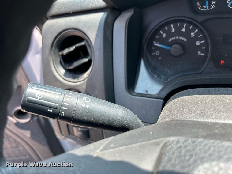 image for item DR4736 2014 Ford F150 XL  pickup truck