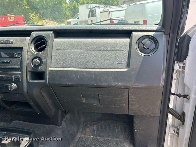 image for item DR4736 2014 Ford F150 XL  pickup truck