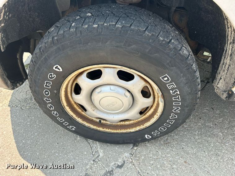 image for item DR4736 2014 Ford F150 XL  pickup truck