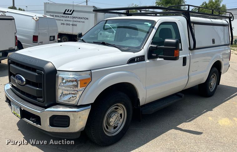 image for item DR4737 2016 Ford F250 Super Duty XL  pickup truck