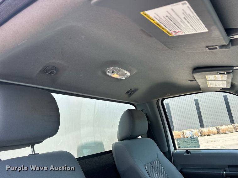 image for item DR4737 2016 Ford F250 Super Duty XL  pickup truck