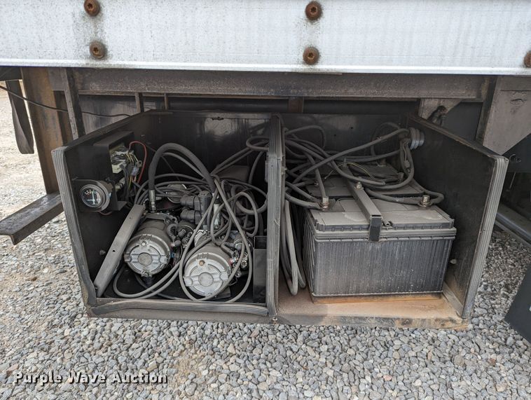 image for item DR6810 2013 Kenworth T370  box truck