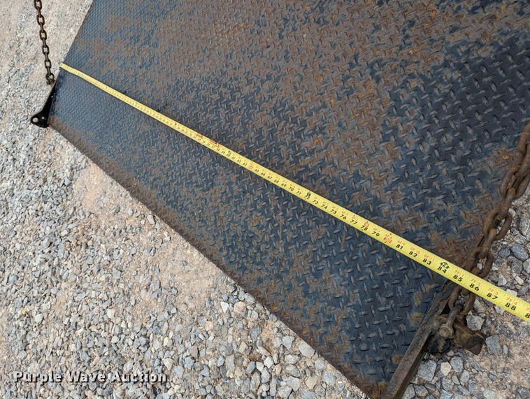 image for item DR6810 2013 Kenworth T370  box truck