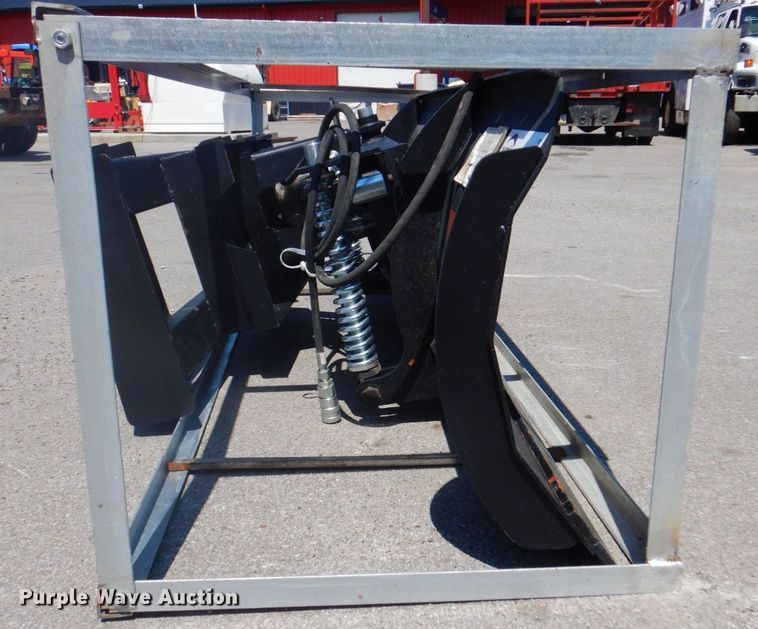 image for item DS5624 2023 Snow Bucket 003-17-56-001  skid steer snow pusher