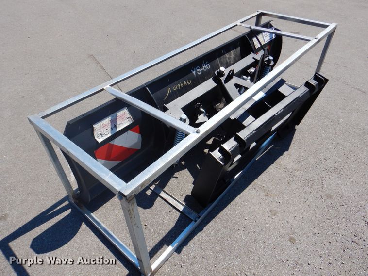 image for item DS5624 2023 Snow Bucket 003-17-56-001  skid steer snow pusher