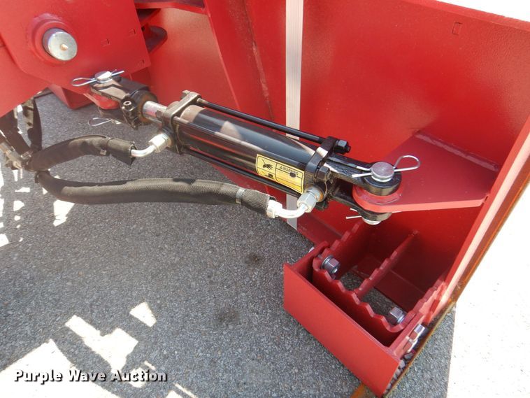 image for item DS5625 2023 Handy HSG28  skid steer stump grinder