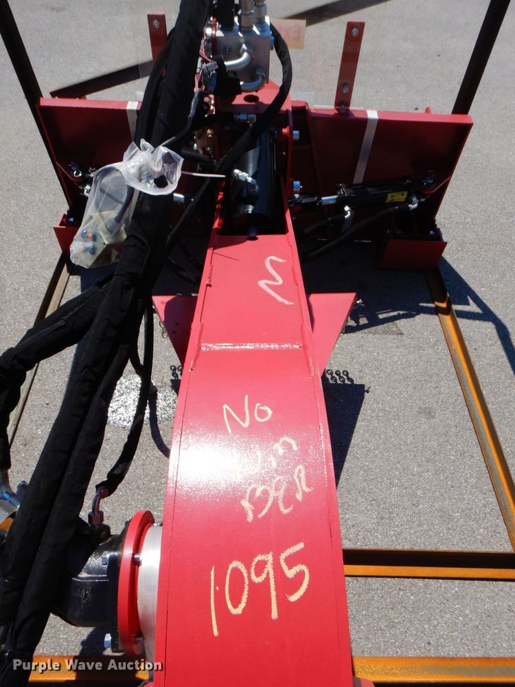 image for item DS5625 2023 Handy HSG28  skid steer stump grinder