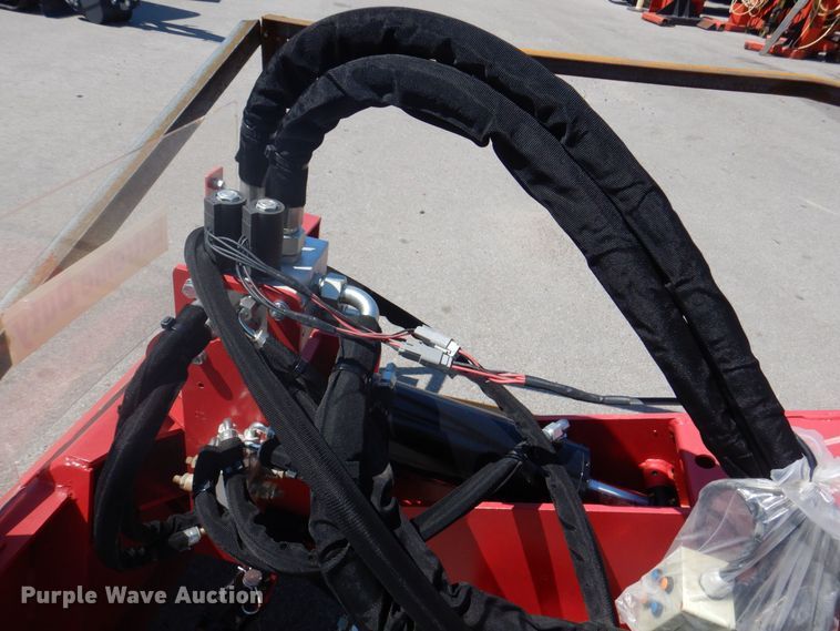 image for item DS5625 2023 Handy HSG28  skid steer stump grinder