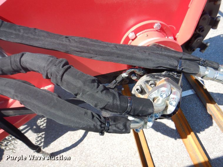 image for item DS5625 2023 Handy HSG28  skid steer stump grinder