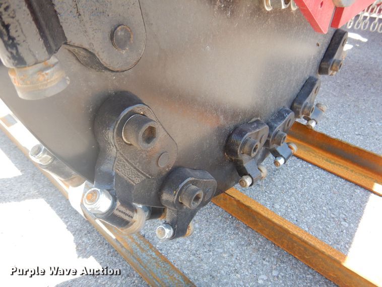 image for item DS5625 2023 Handy HSG28  skid steer stump grinder