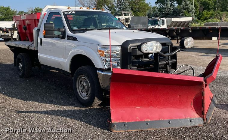 image for item DS8752 2012 Ford F350 Super Duty XL  flatbed pickup truck
