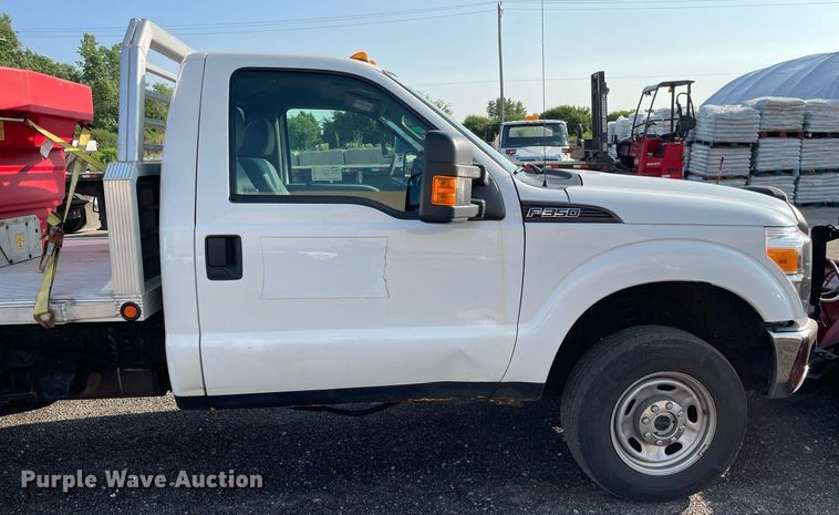 image for item DS8752 2012 Ford F350 Super Duty XL  flatbed pickup truck