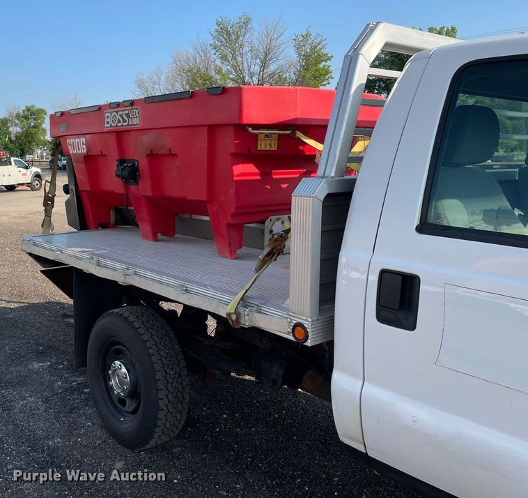 image for item DS8752 2012 Ford F350 Super Duty XL  flatbed pickup truck