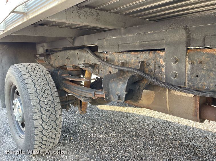 image for item DS8752 2012 Ford F350 Super Duty XL  flatbed pickup truck